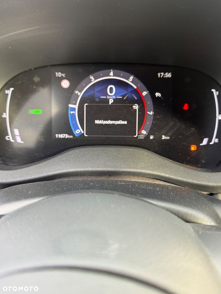 Toyota Yaris Cross - 13