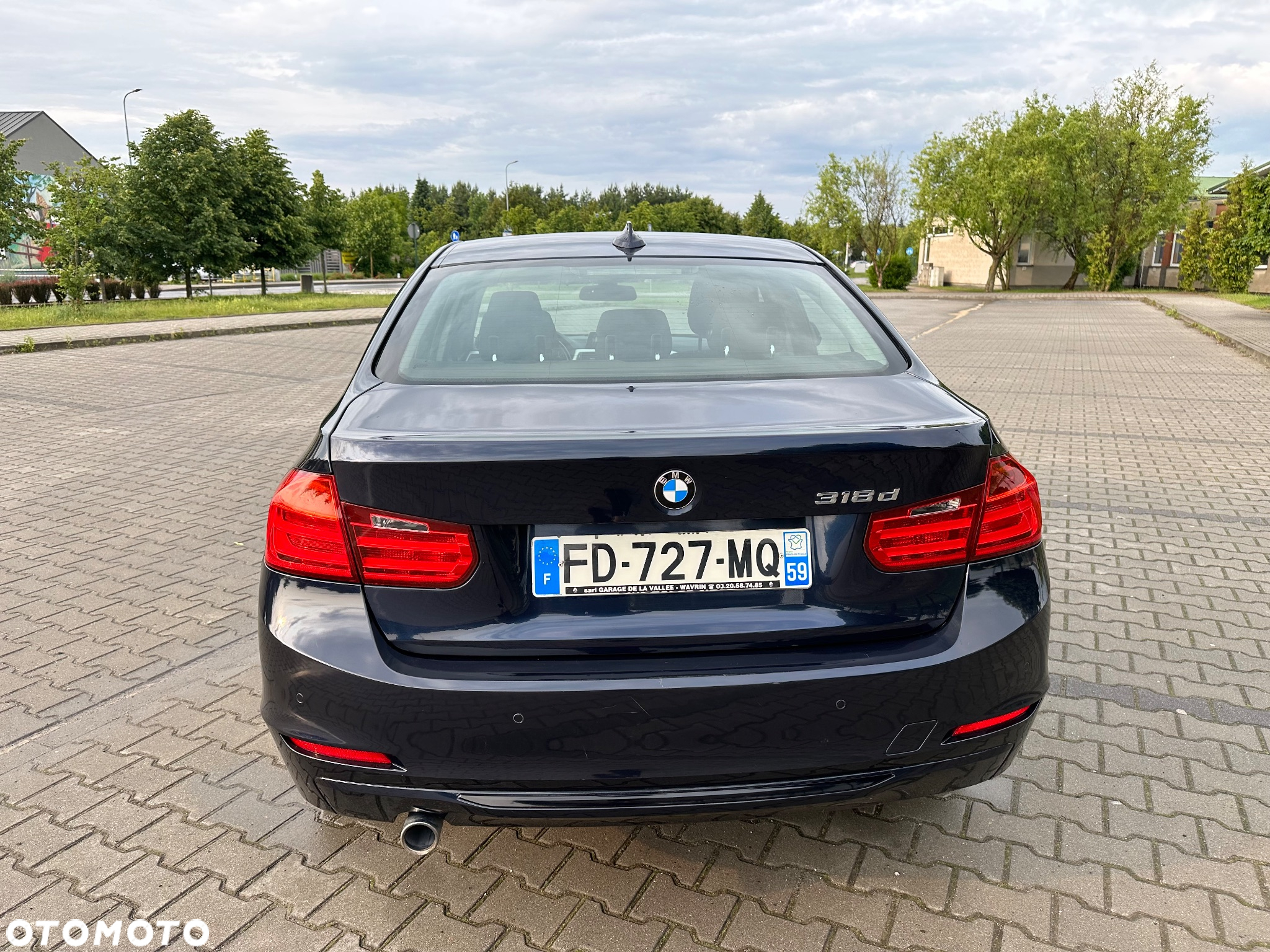 BMW Seria 3 318d - 6