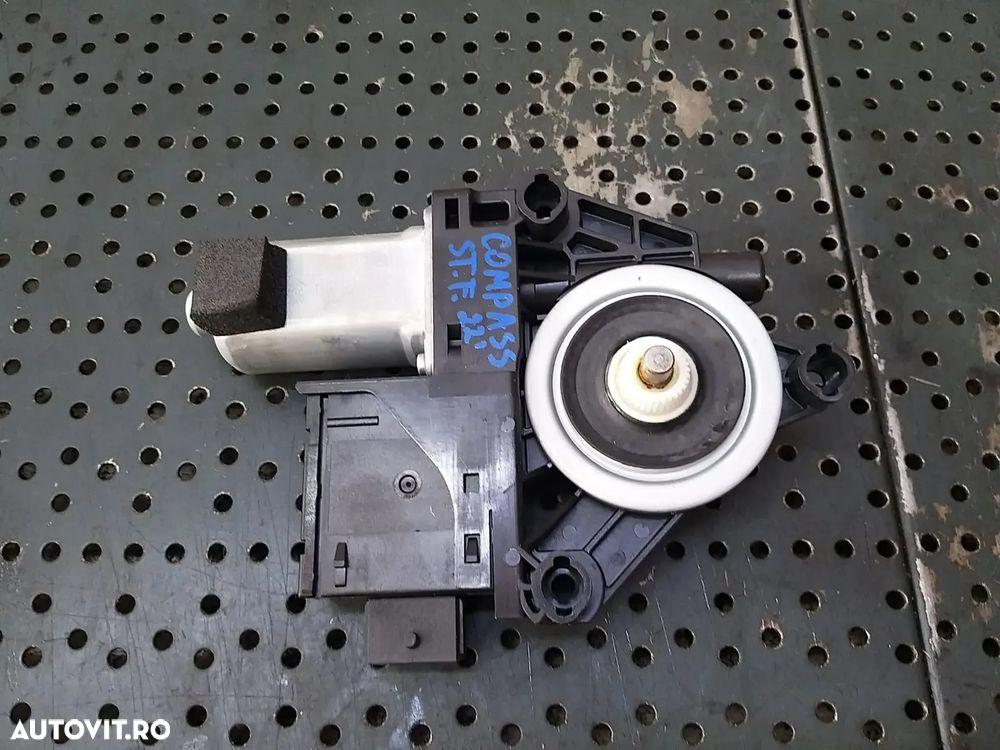 Motoras macara stanga fata jeep compass 2 e91291100 - 1