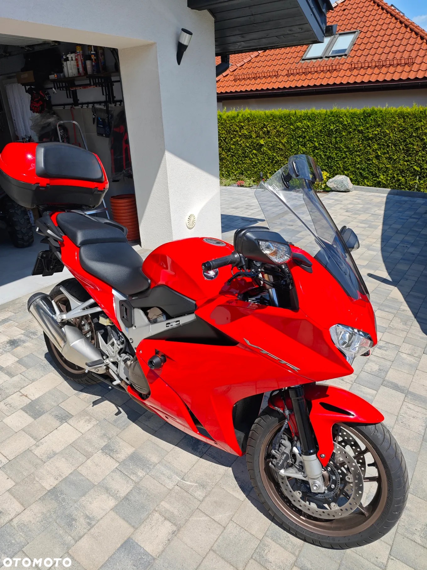 Honda VFR - 2
