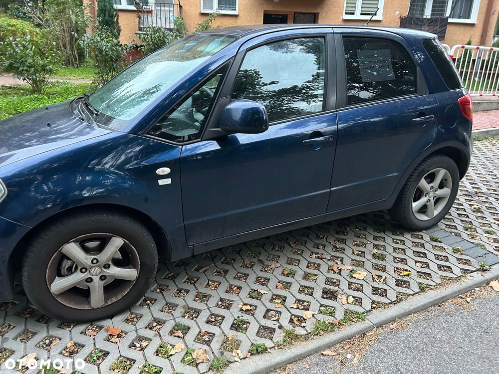 Suzuki SX4 1.6 VVT Streetline 4x2 Club - 2