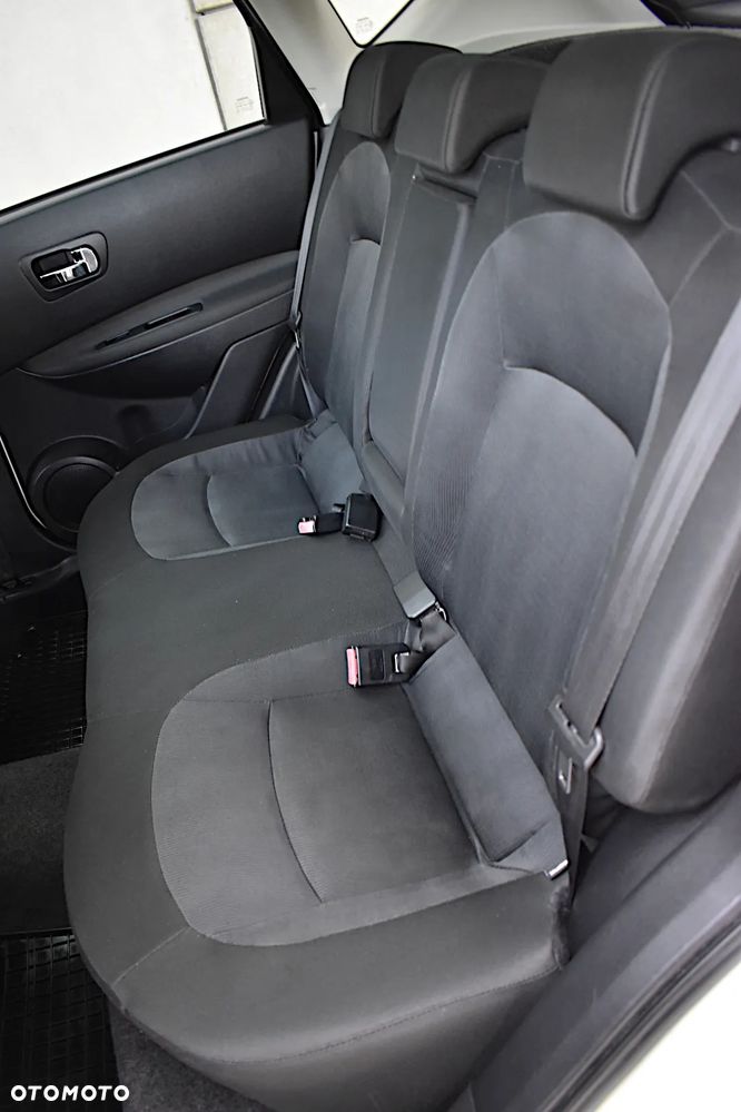 Nissan Qashqai 1.6 I-Way - 8