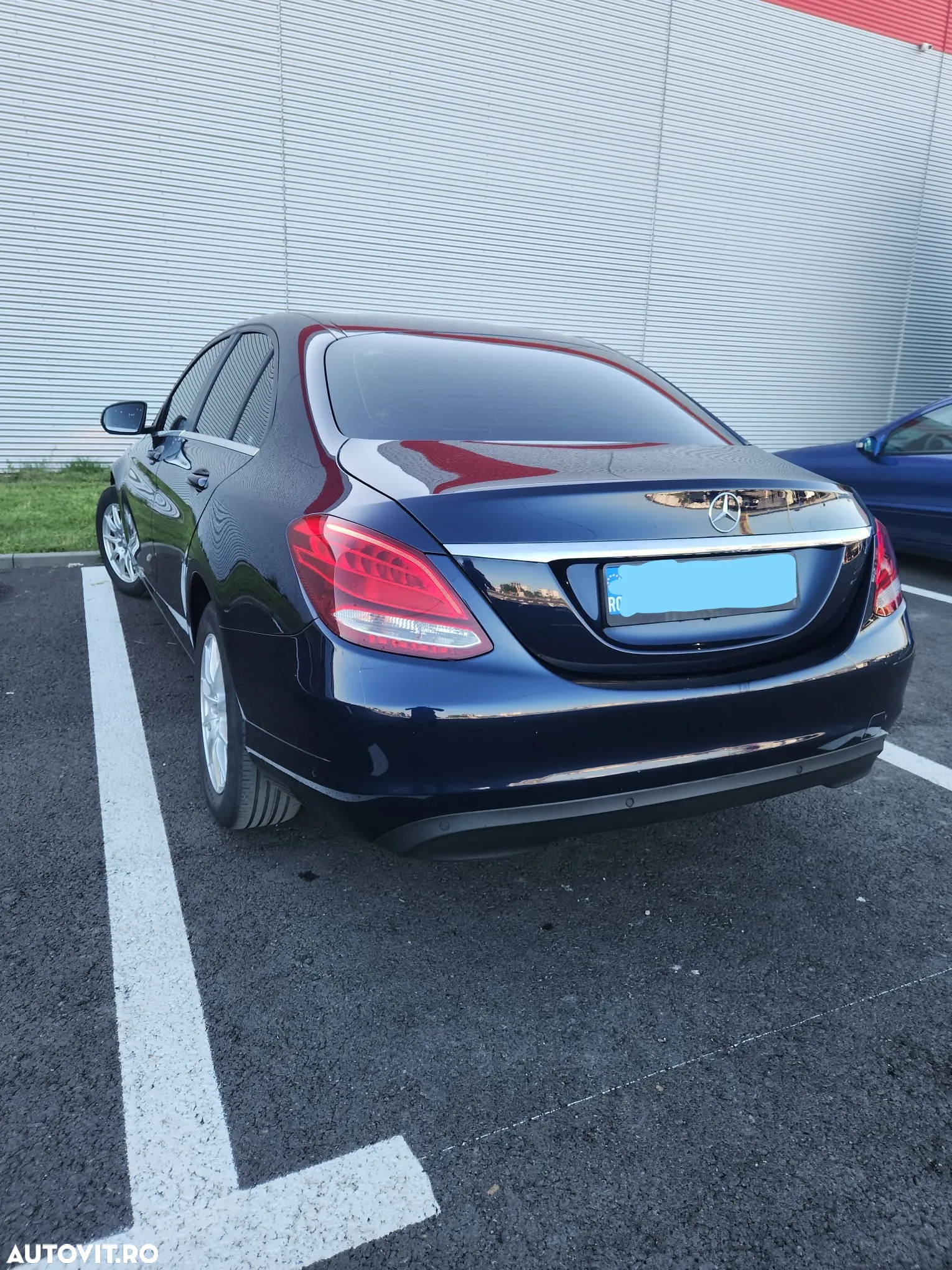 Mercedes-Benz C - 6