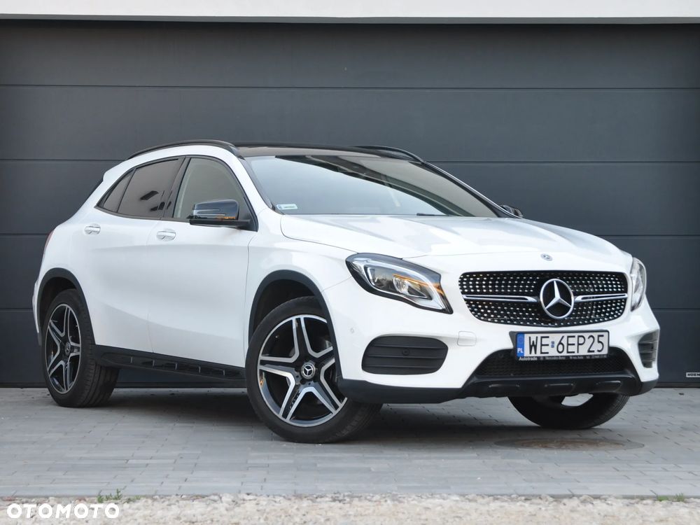 Mercedes-Benz GLA 220 4-Matic AMG Line - 16