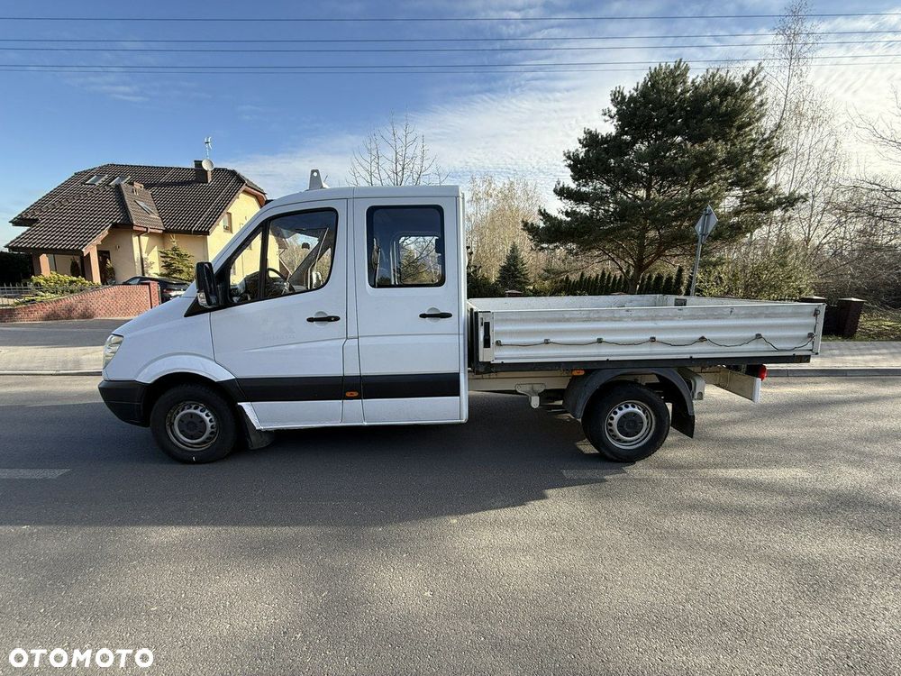 Mercedes-Benz Sprinter - 5