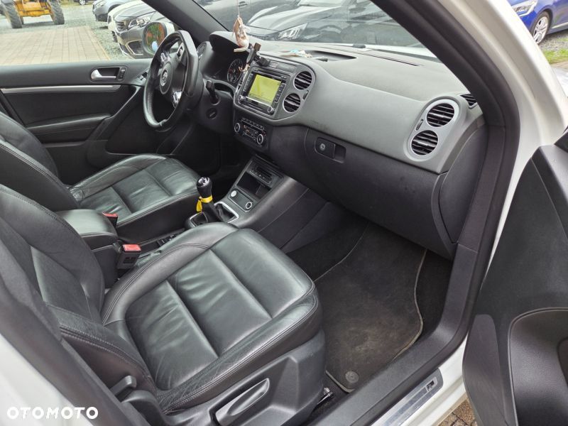 Volkswagen Tiguan - 20