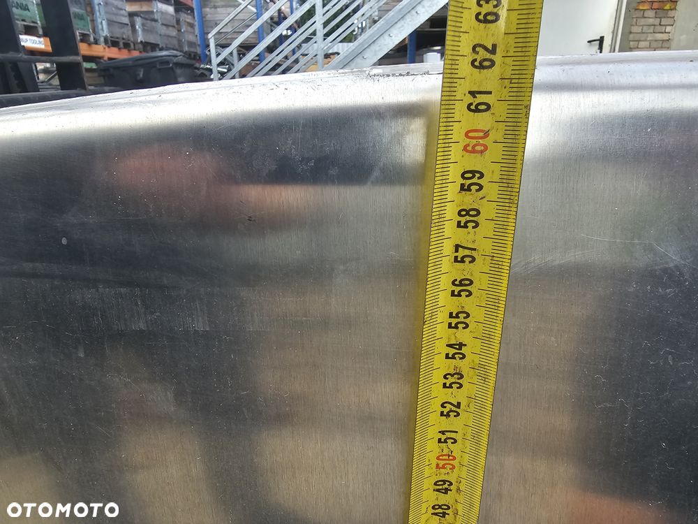 zbiornik paliwa 630L Mercedes Actros Axor - 8