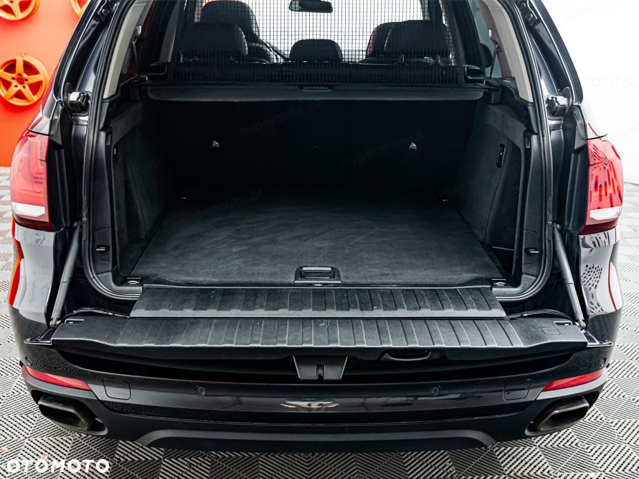 BMW X5 xDrive40d - 33