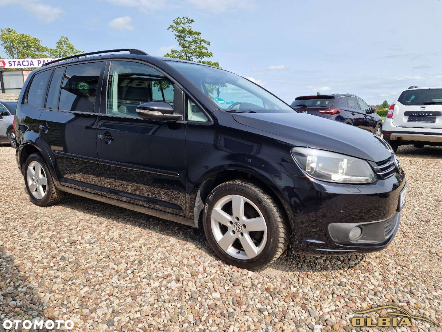 Volkswagen Touran - 11