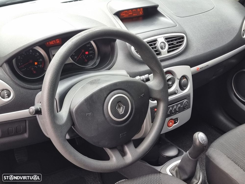 Renault Clio 1.2 16V Rip Curl - 11