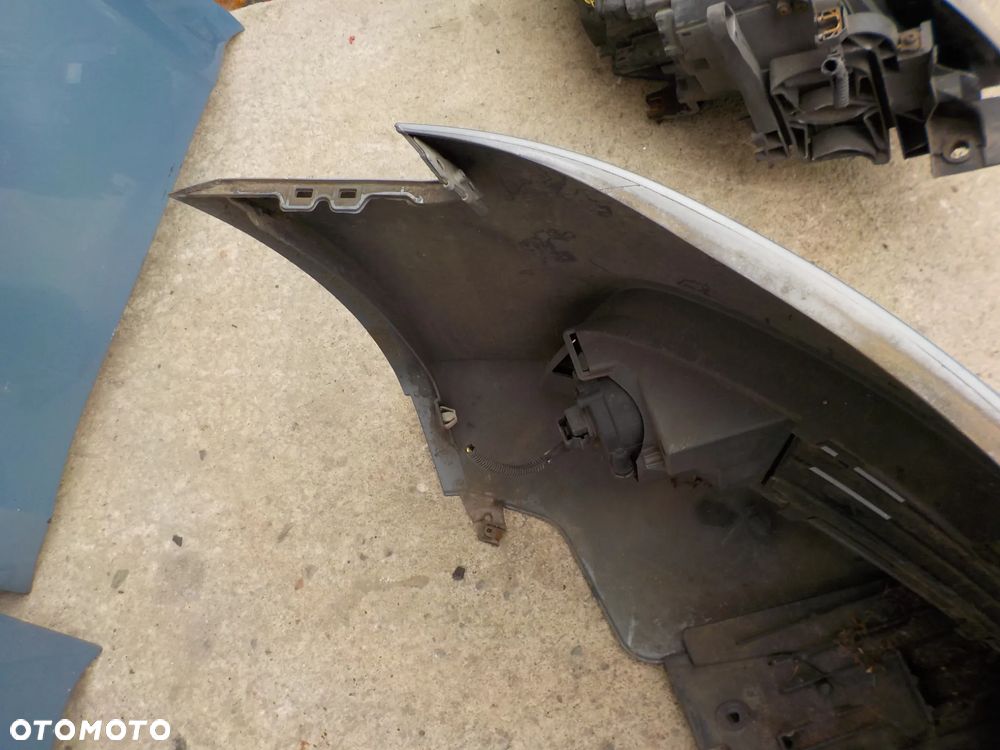 AUDI A4 B8 2.0 TDI PRZÓD MASKA ZDERZAK BŁOTNIKI PAS PRZEDNI Z CHŁODNICAMI LAMPY UK LX5X - 17