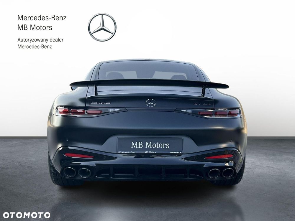 Mercedes-Benz AMG GT - 5