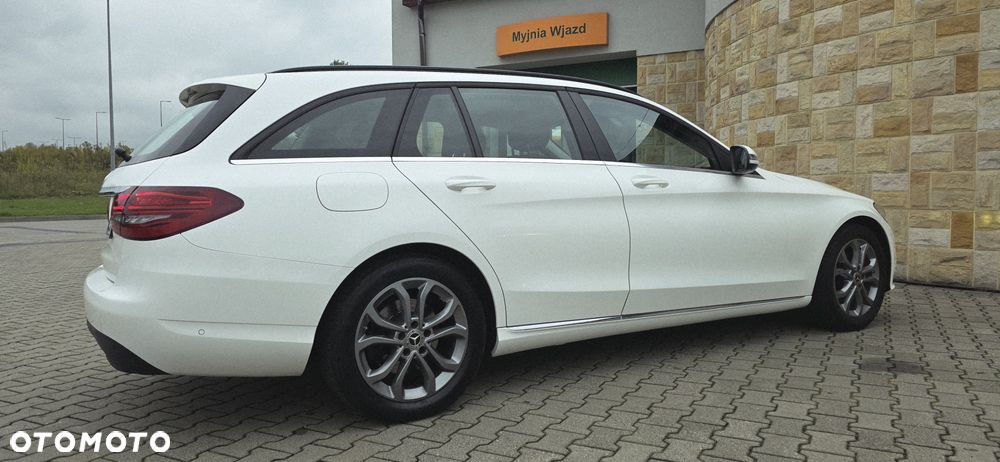 Mercedes-Benz Klasa C 200 d 9G-TRONIC - 20