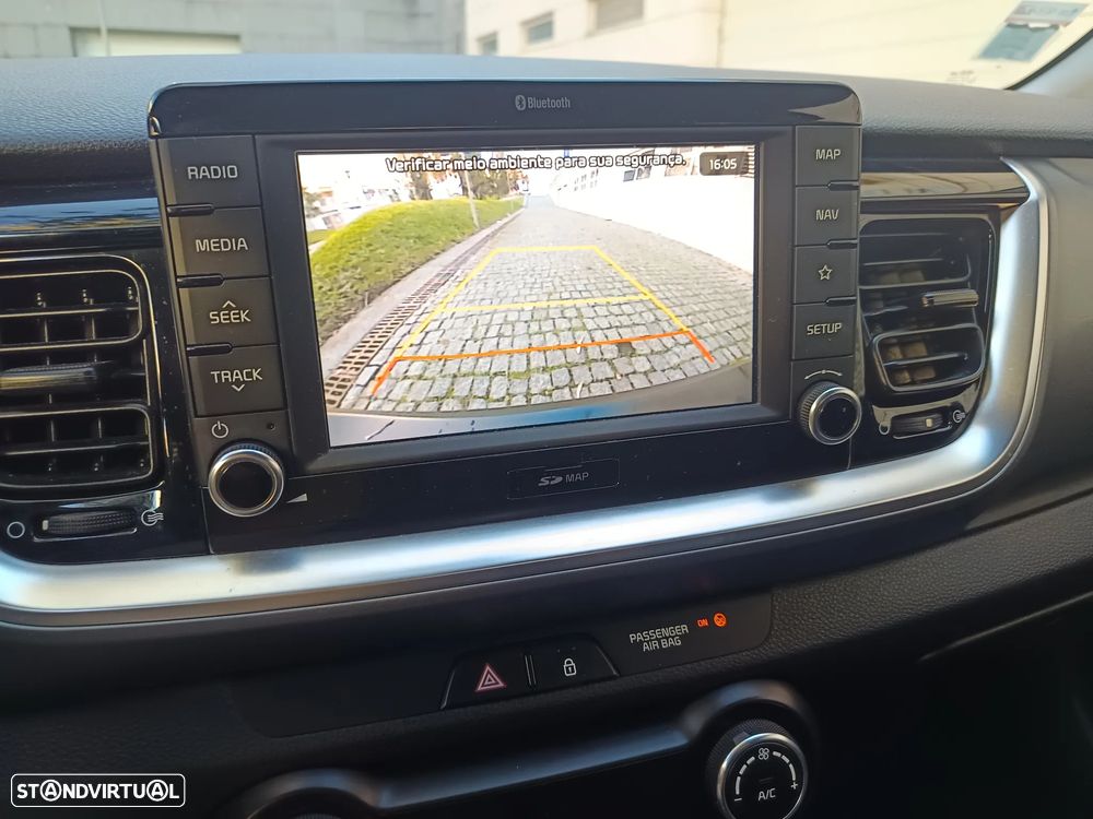 Kia Stonic 1.6 CRDi TX - 9