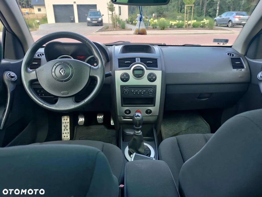 Renault Megane II 1.9 dCi Luxe Dynamique - 11