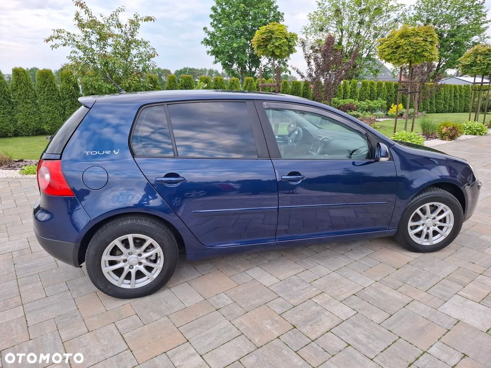 Volkswagen Golf 1.6 Tour Edition - 22
