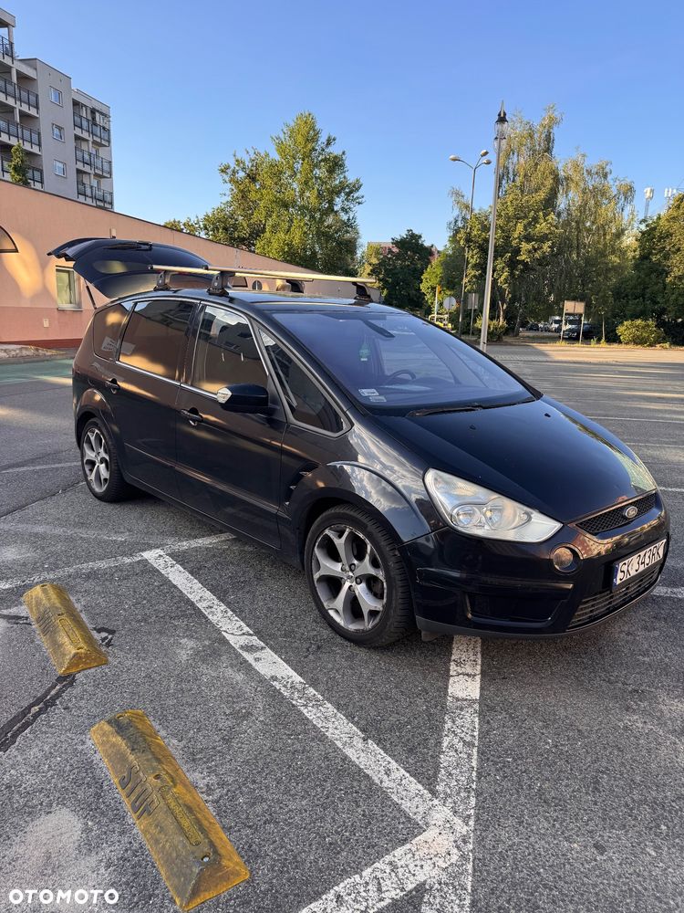 Ford S-Max 2.0 TDCi Titanium - 1
