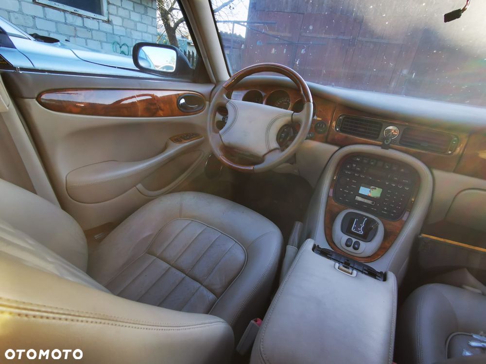 Jaguar XJ 4.0 Executive - 6