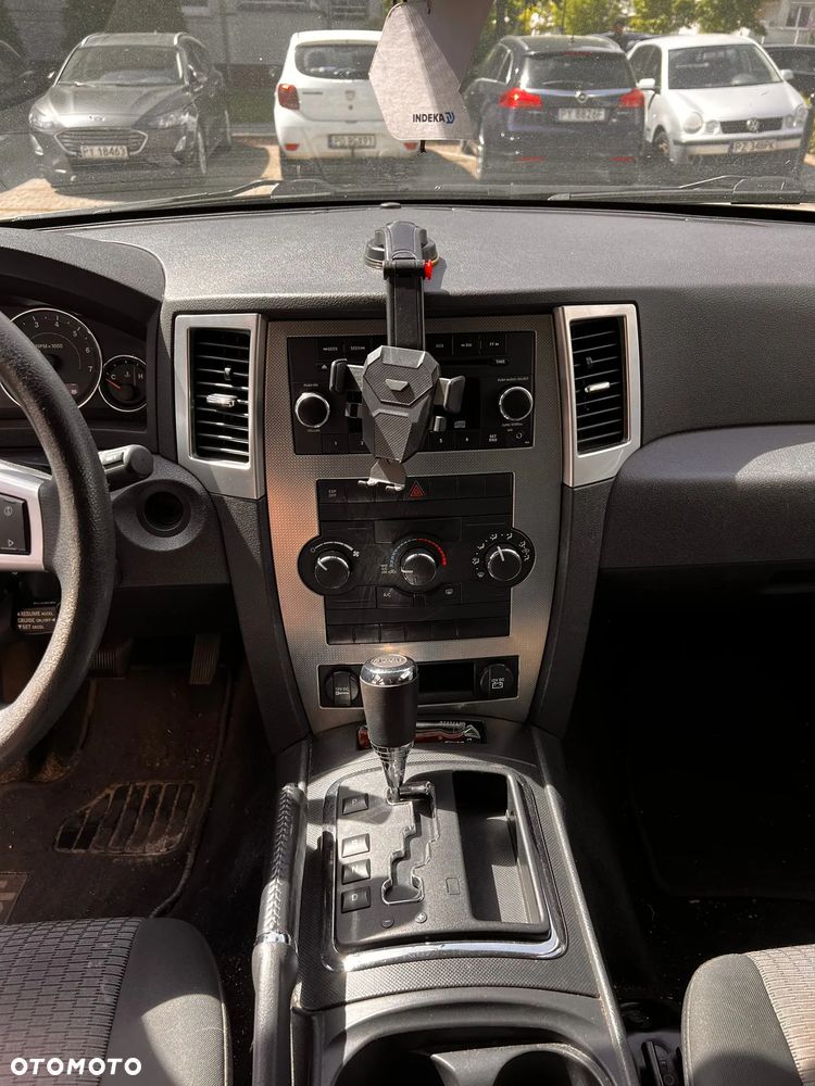 Jeep Grand Cherokee 3.7 4x4 Laredo - 9