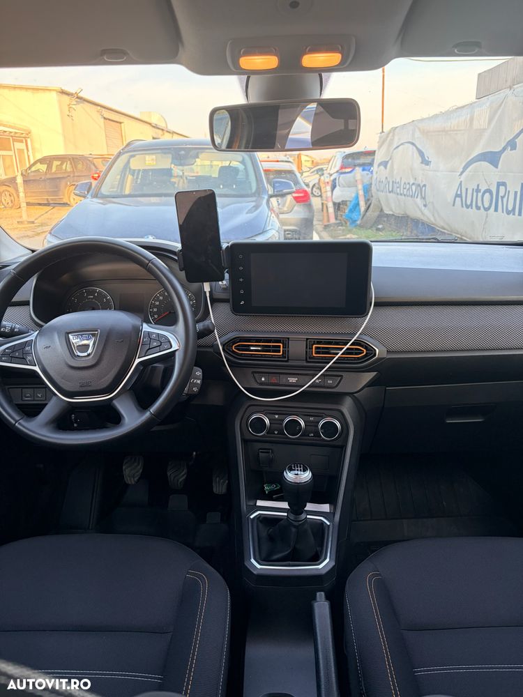 Dacia Sandero Stepway ECO-G 100 MT6 Comfort - 4