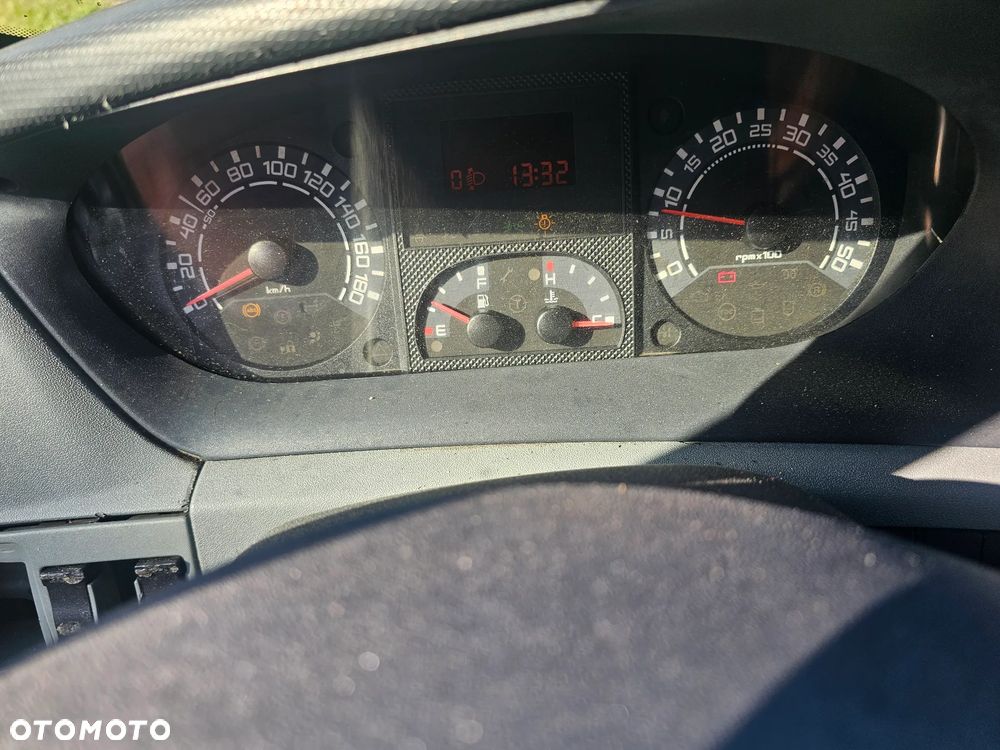 Iveco Daily 40C15 - 8