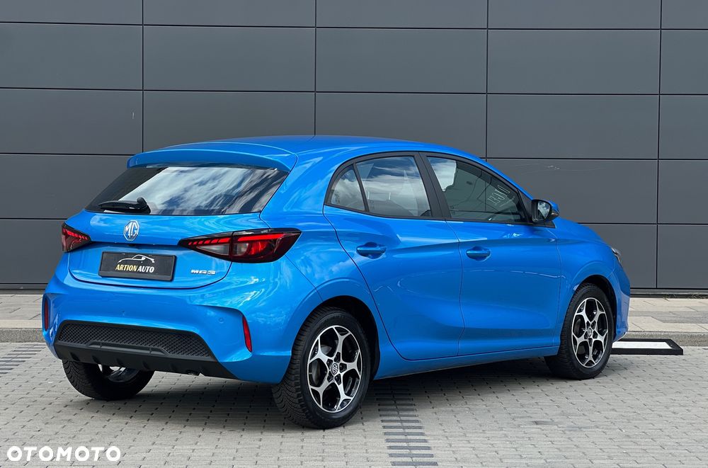 MG MG3 1.5 Excite - 15