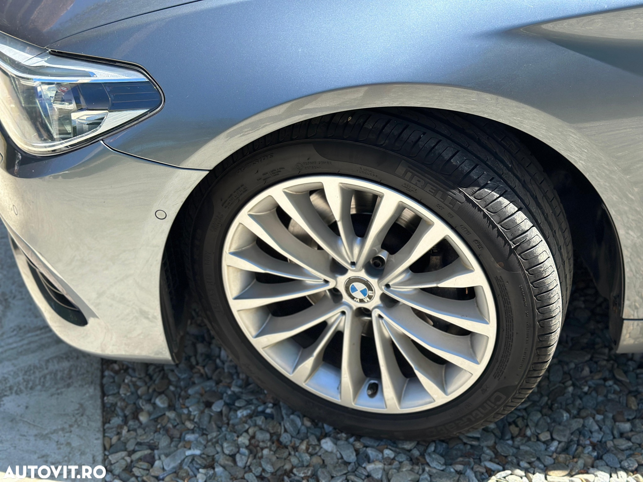 BMW Seria 5 530i AT - 12