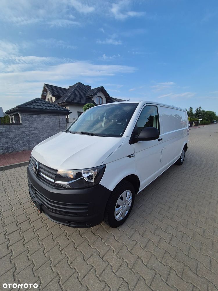 Volkswagen T6 2.0TDI 2020r 150Koni DSG Long Kamera ACC Navi Super stan - 1