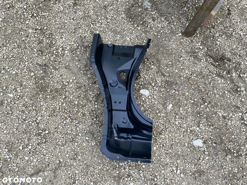 PRÓG SŁUPEK PRAWY NISSAN NOTE II E12 13-19 NOWY ORYGINALNY G6410-3UVMA - 3