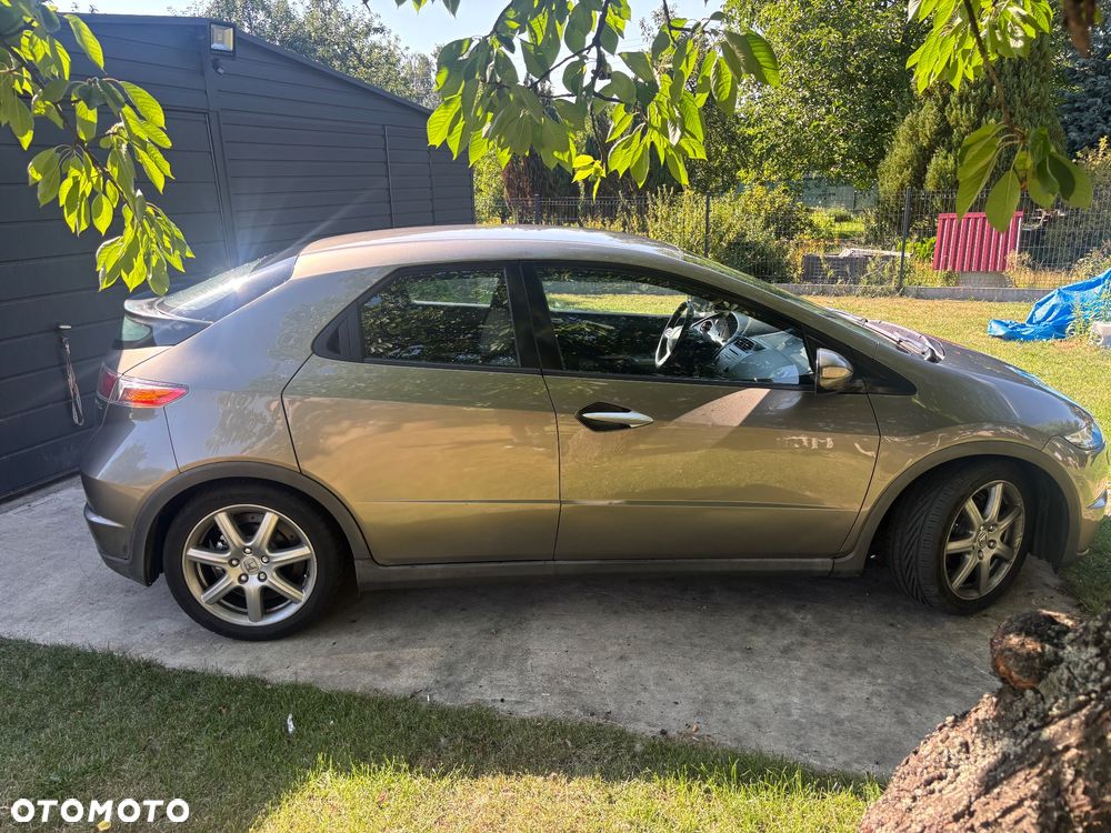 Honda Civic 1.8 Executive - 7