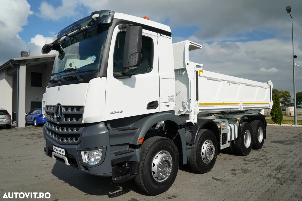 Mercedes-Benz AROCS 3243 / 8x4 / BASCULĂ DUBLU 6,2 M / BASCULĂ HIDRODOXICĂ / EURO 6 / IMPORTAT - 13