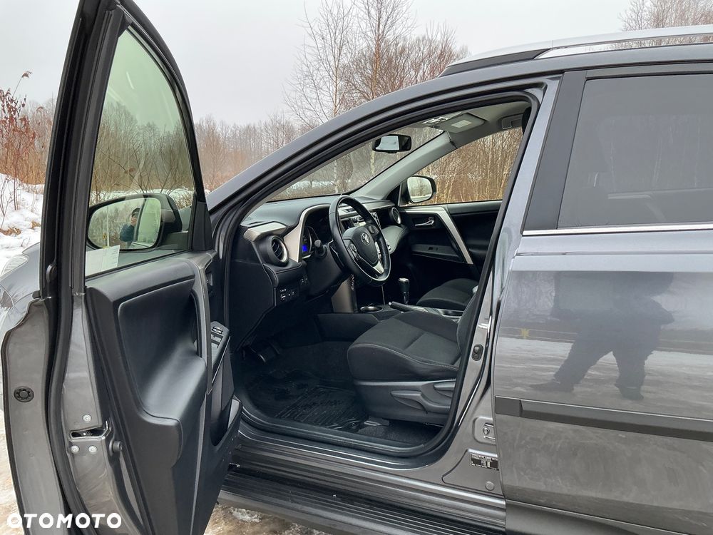 Toyota RAV4 2.2 D-CAT Prestige - 13