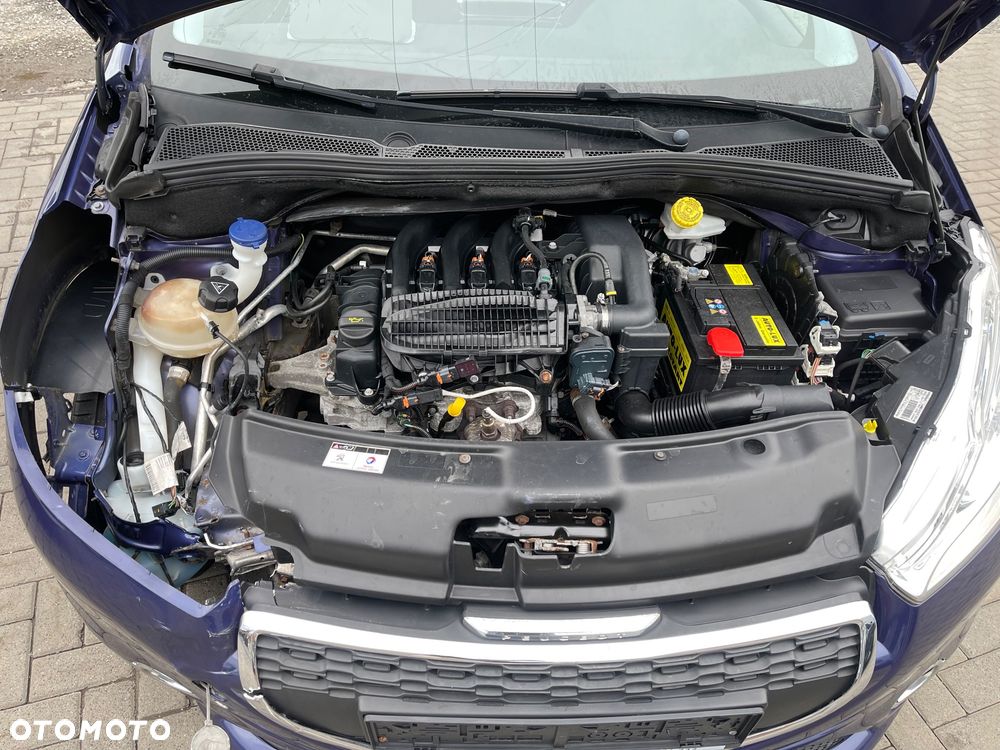 Peugeot 208 82 PureTech Style - 26