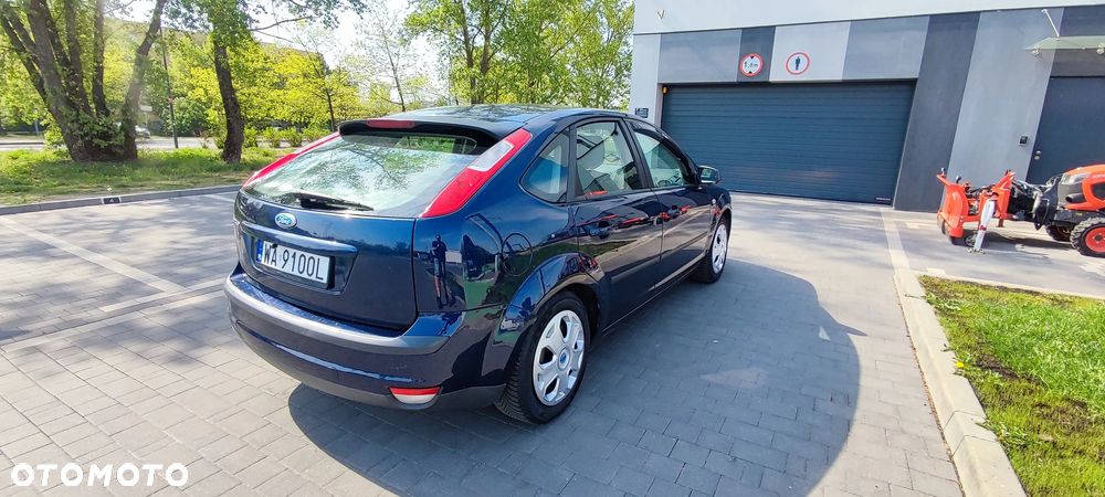 Ford Focus 1.6 Ti-VCT Sport - 5