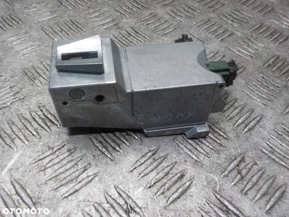 FORD KUGA MK1 BLOKADA KIEROWNICY 8M51-3F880 - 1