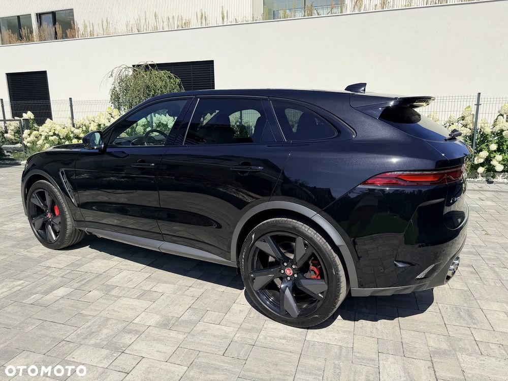 Jaguar F-Pace P550 AWD SVR - 6