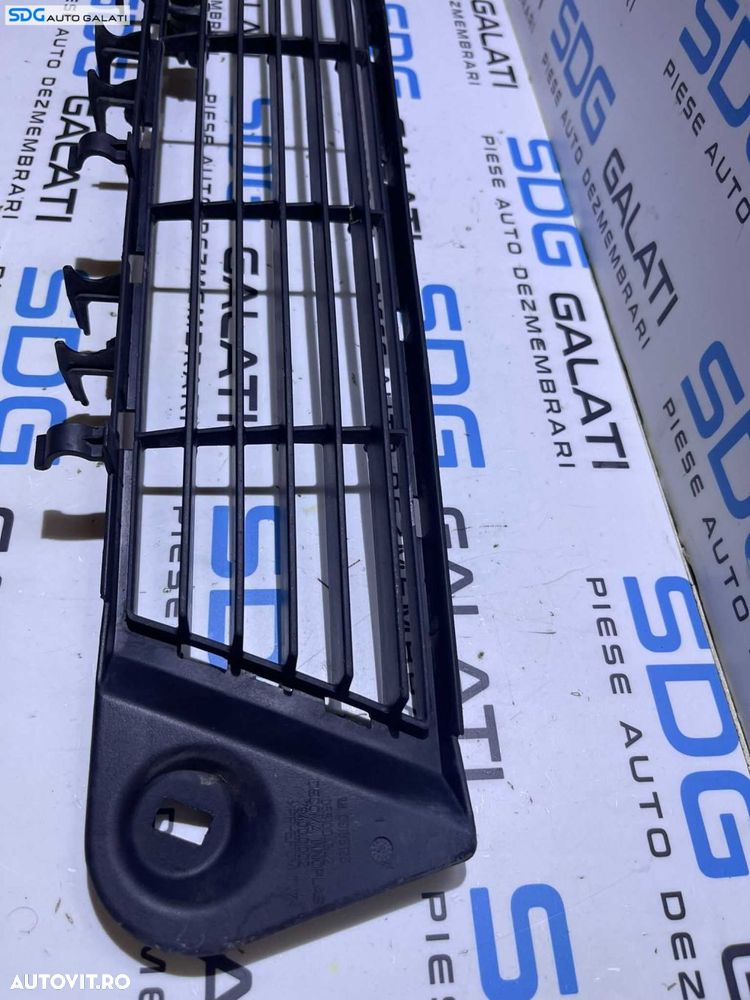 Grila Ornament Central Inferior Spoiler Bara Fata Opel Vectra C Non Facelift 2002 - 2005 Cod 09186126 0551004542 [V0183] - 4