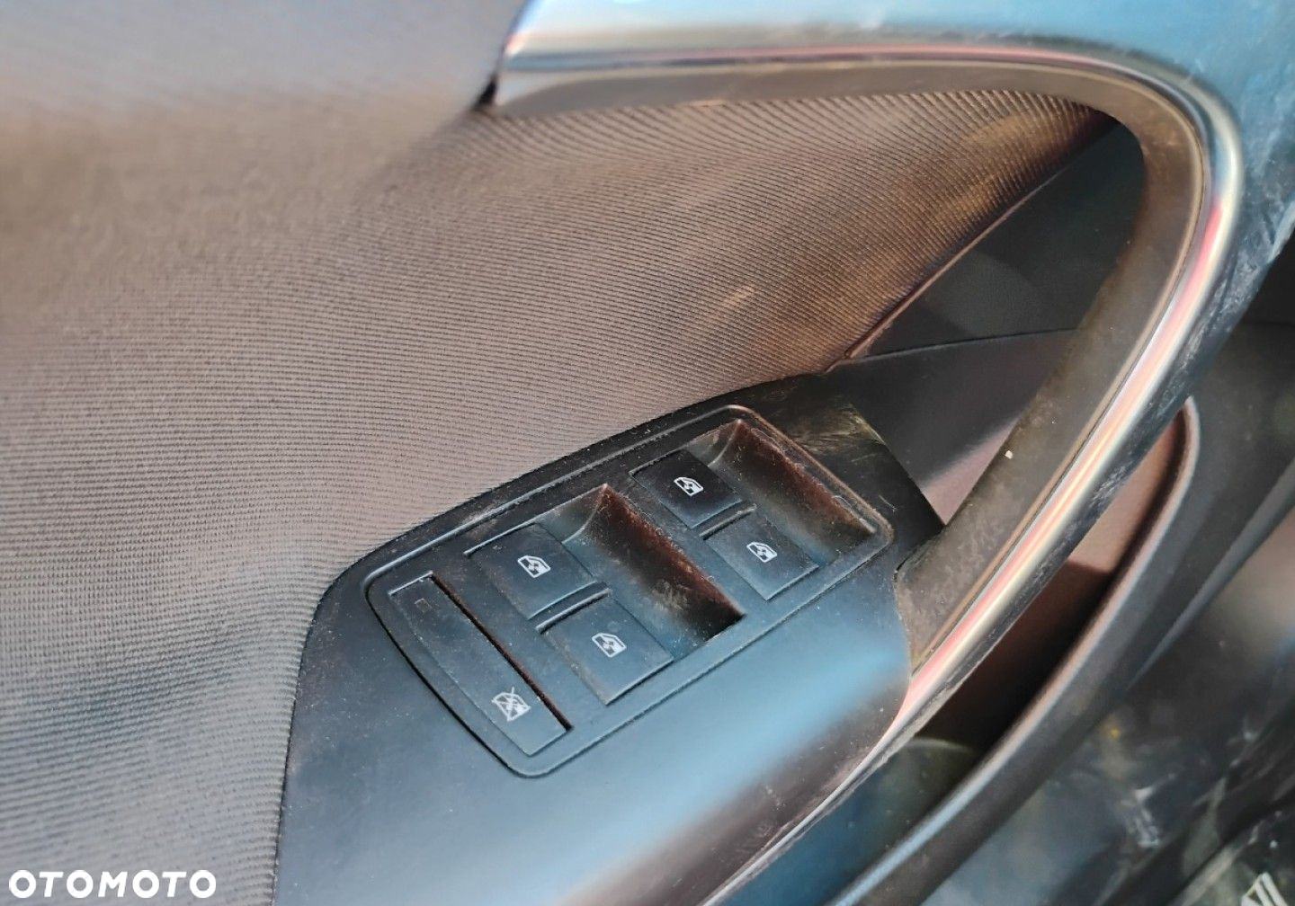 Opel Insignia - 11