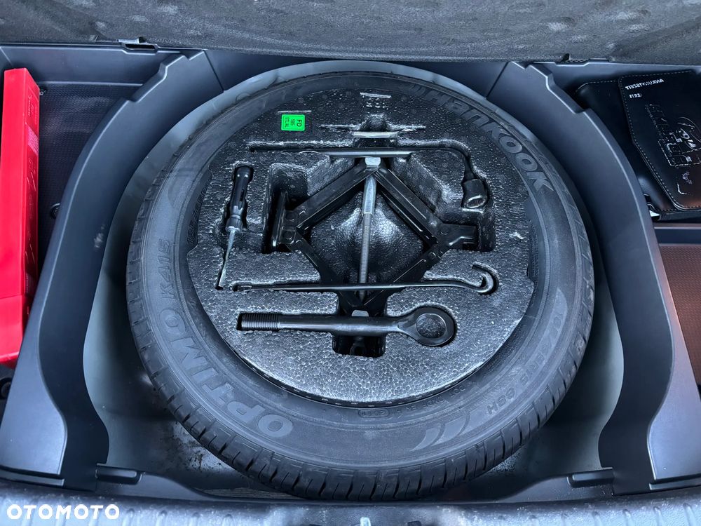 Hyundai i30 1.6 CRDi FIFA WM Edition - 15