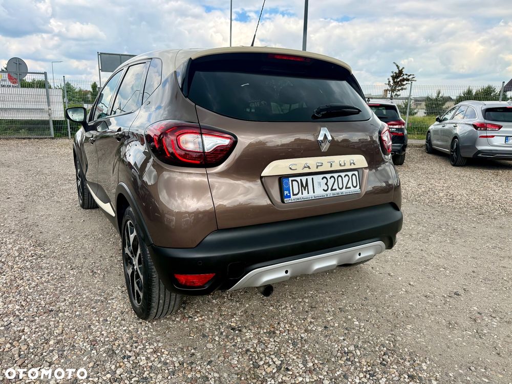 Renault Captur ENERGY TCe 120 EDC Luxe - 23