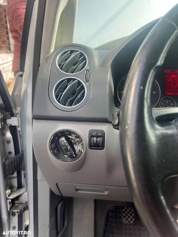 Volkswagen Golf Plus 1.9 TDI Comfortline - 31