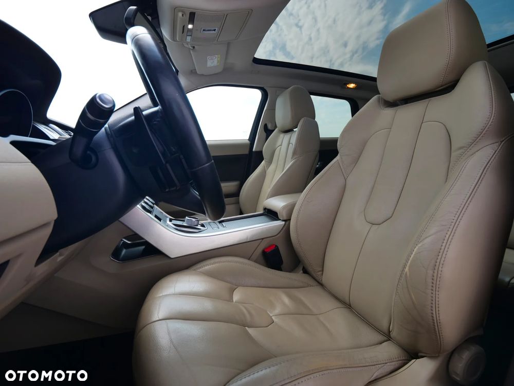 Land Rover Range Rover Evoque - 28