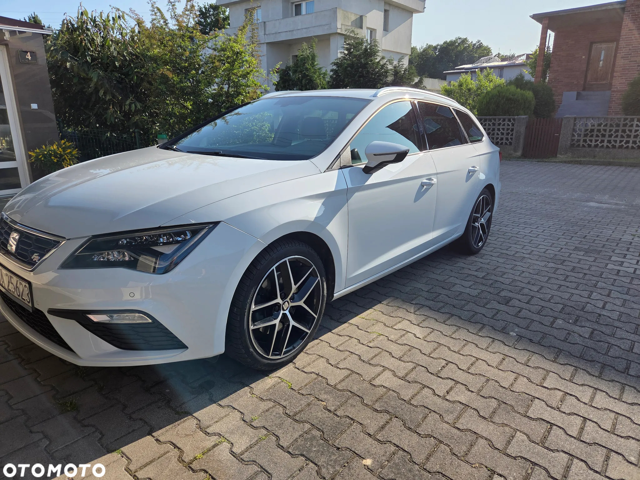 Seat Leon 1.8 TSI FR S&S DSG - 2