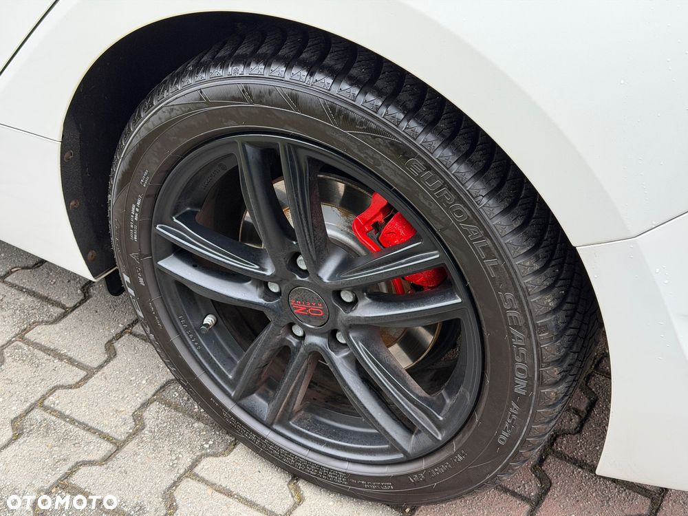 Hyundai i40 2.0 Premium - 13