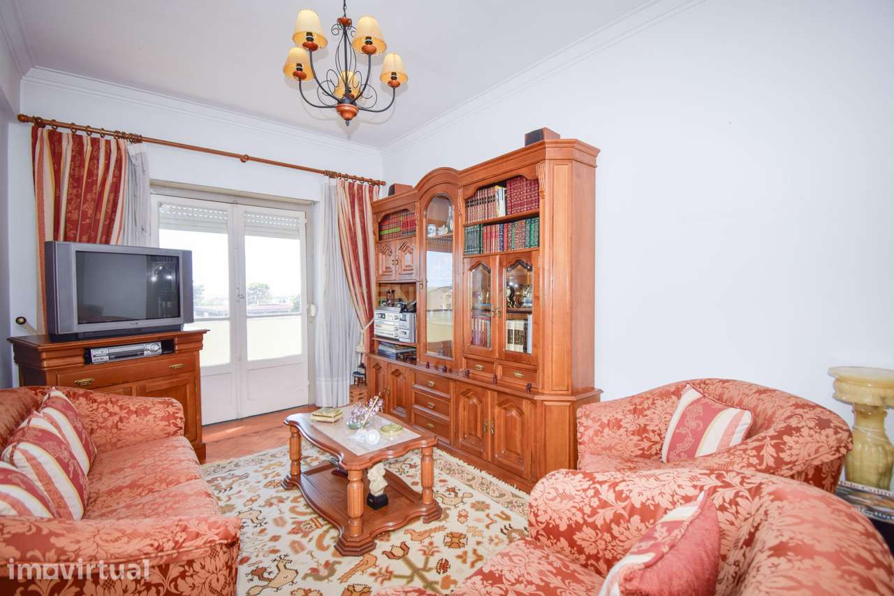 Arrendamento - Apartamento mobilado - Grande imagem: 4/17