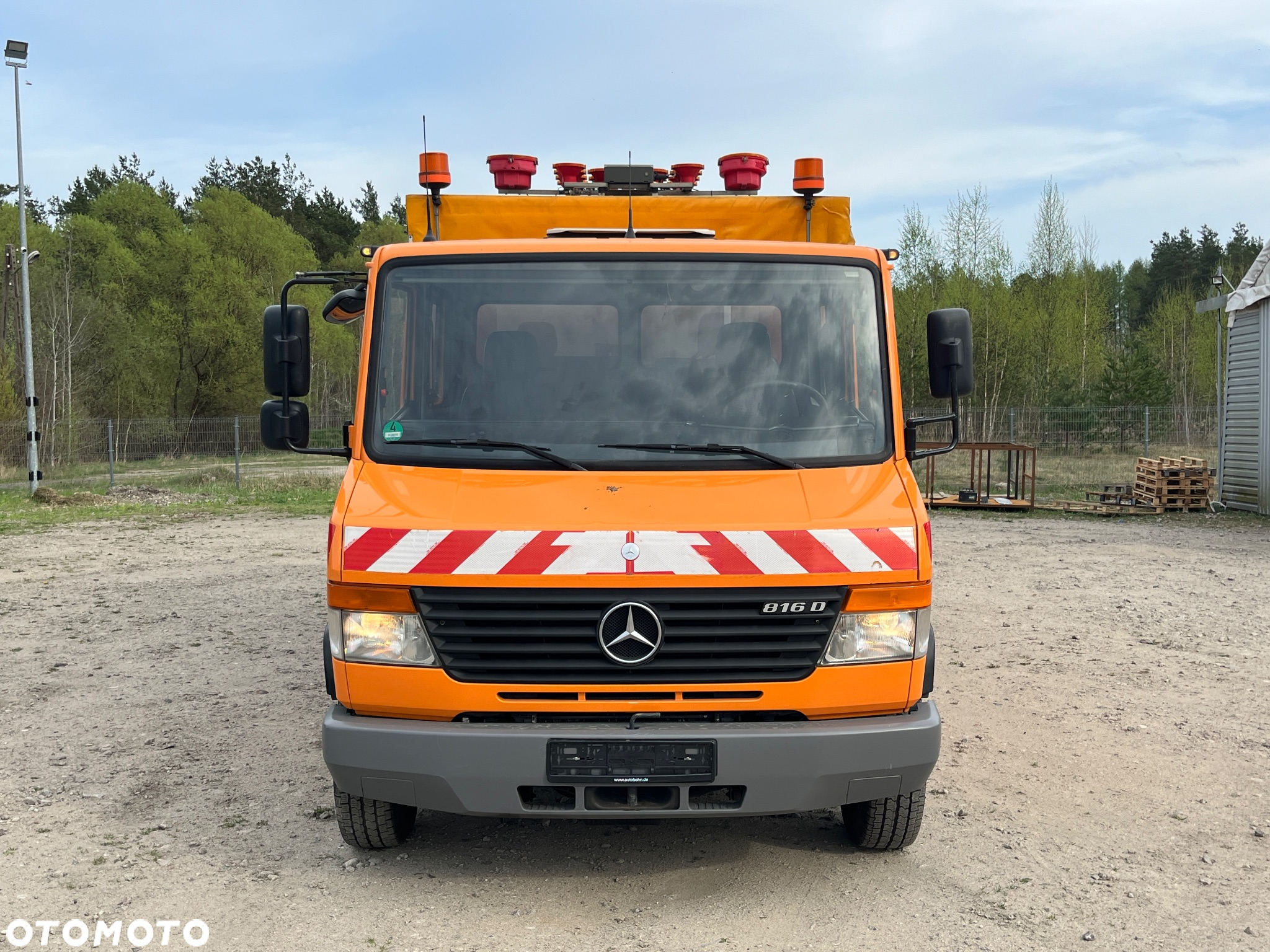 Mercedes-Benz Vario 816d - 2