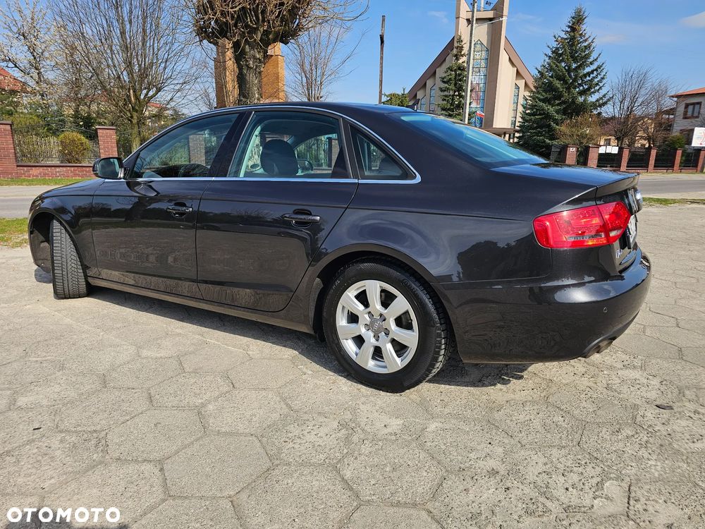 Audi A4 Limousine 2.0 TDI DPF S line Sportpaket (plus) - 38