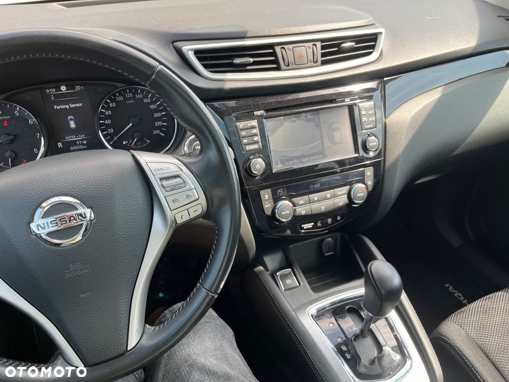 Nissan Qashqai 1.2 DIG-T N-Connecta Xtronic EU6 - 15
