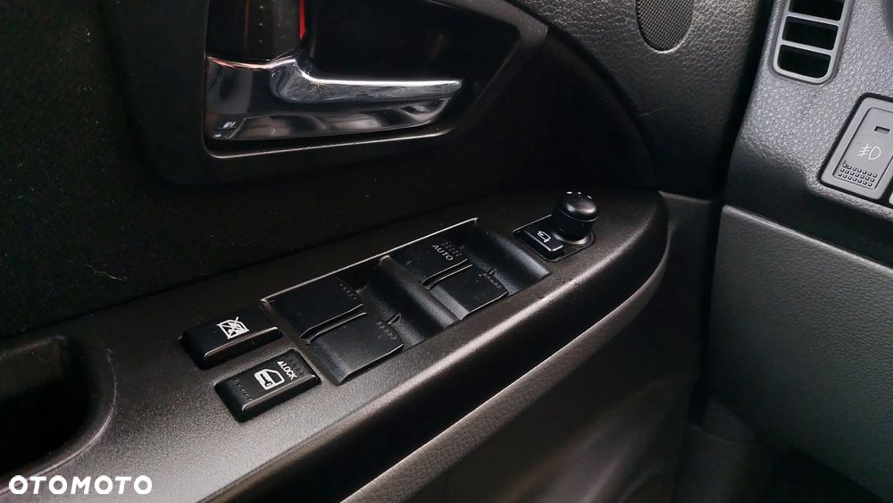 Suzuki SX4 1.6 Premium - 26