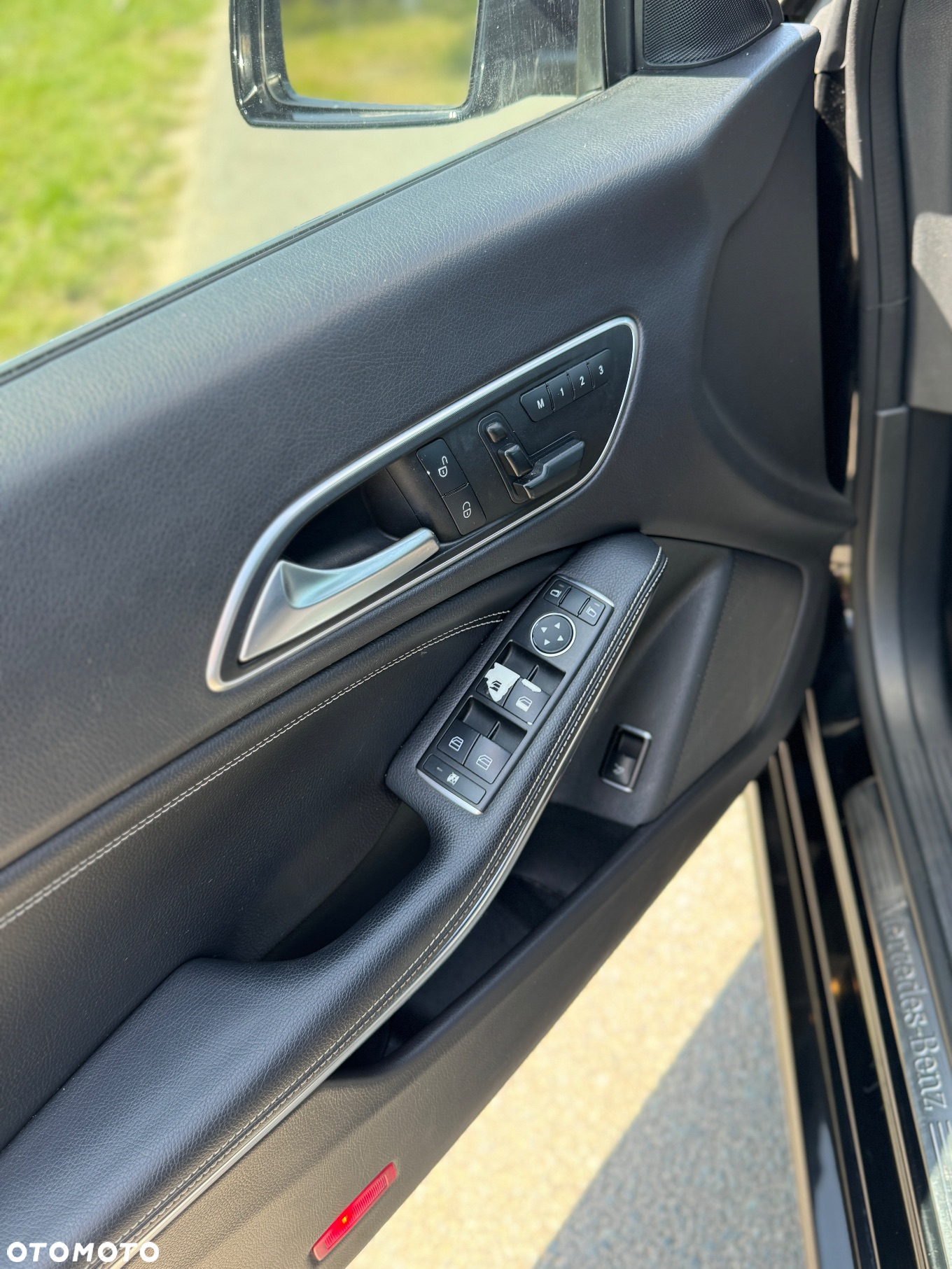 Mercedes-Benz CLA 250 4-Matic - 8